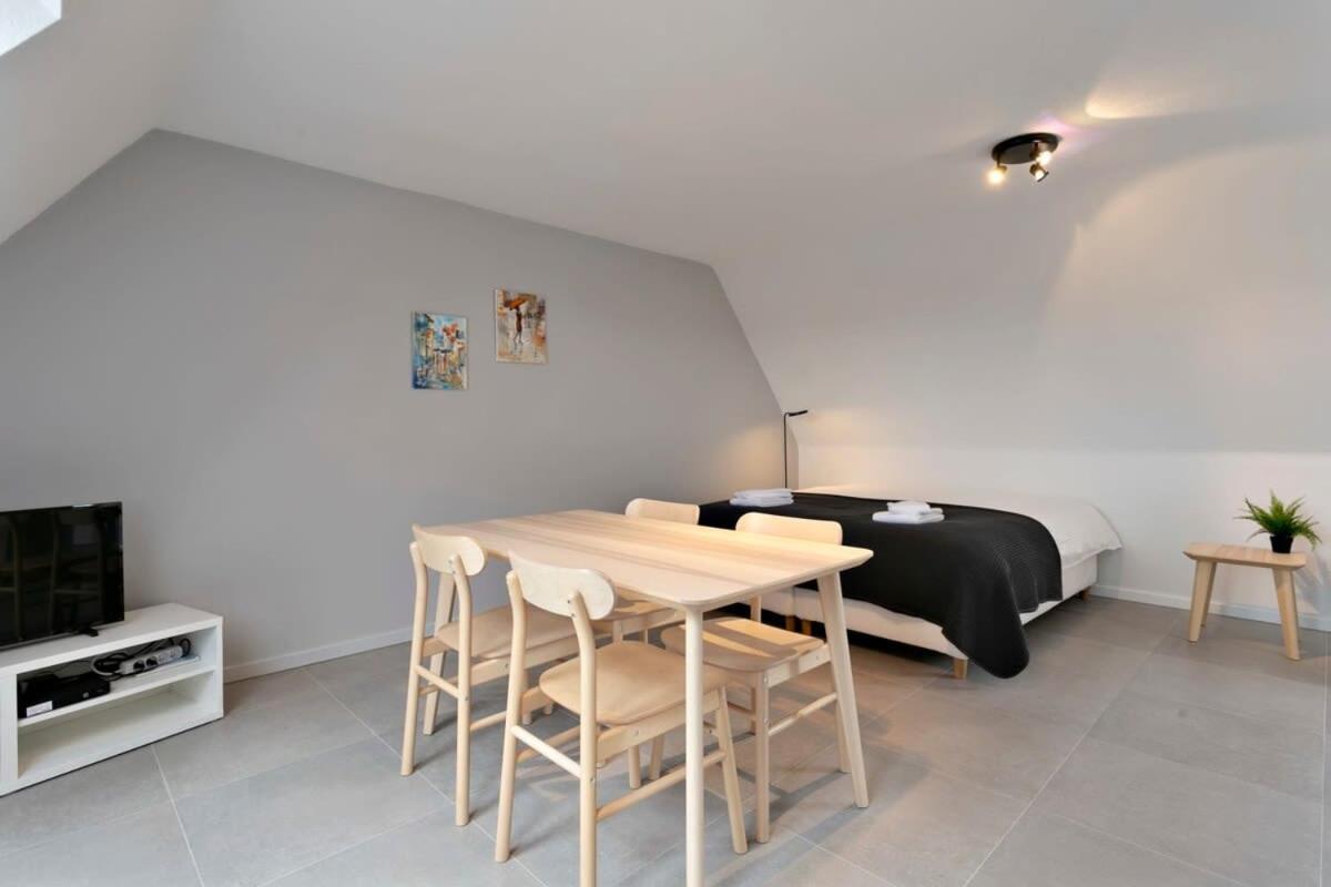 Huswell - Cozy And Roomy Studio With A Homely Feel De Haan Exteriör bild